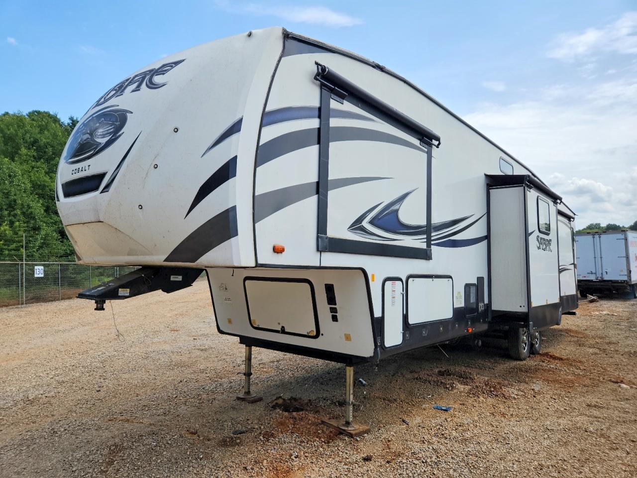 2019 SABRE BY FOREST RIVE 