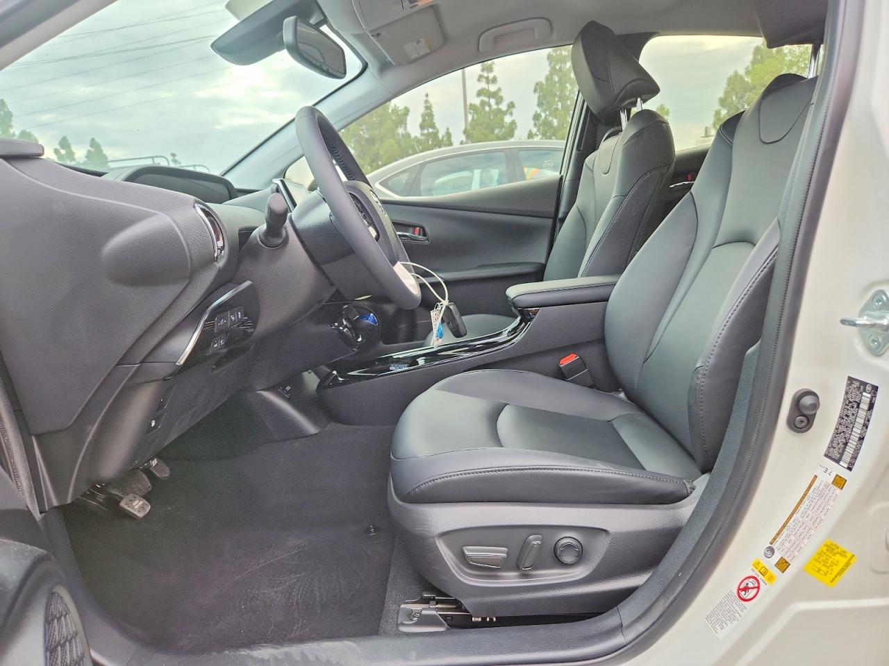 2018 TOYOTA PRIUS