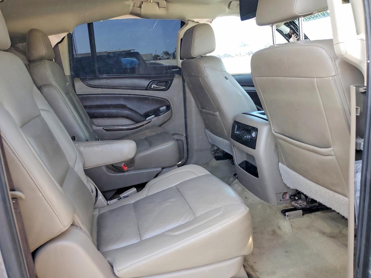 2017 CHEVROLET SUBURBAN
