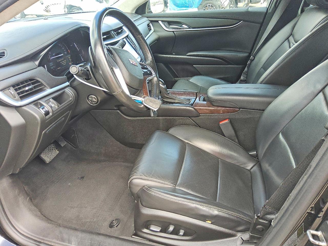 2017 CADILLAC XTS