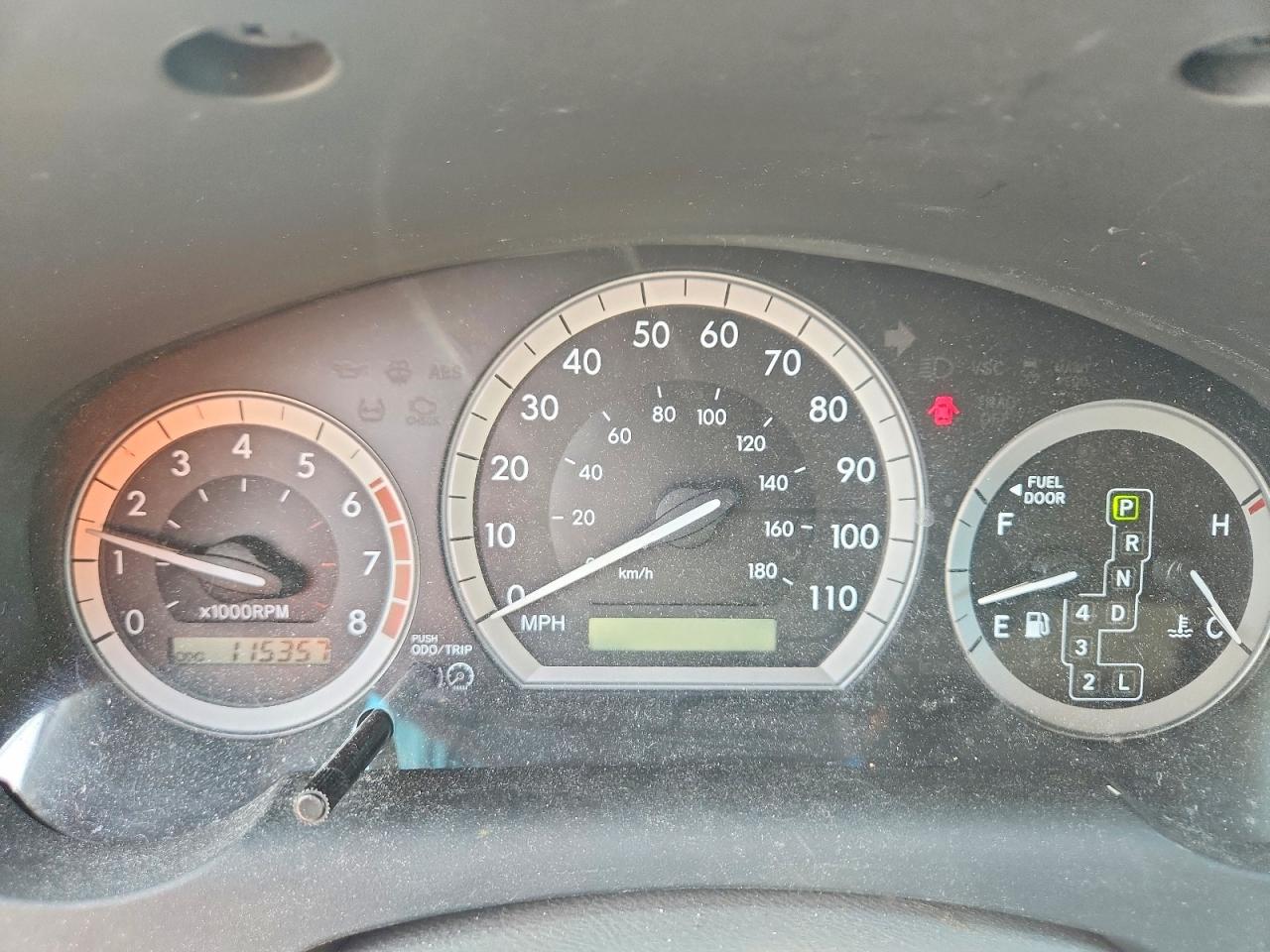 2004 TOYOTA SIENNA