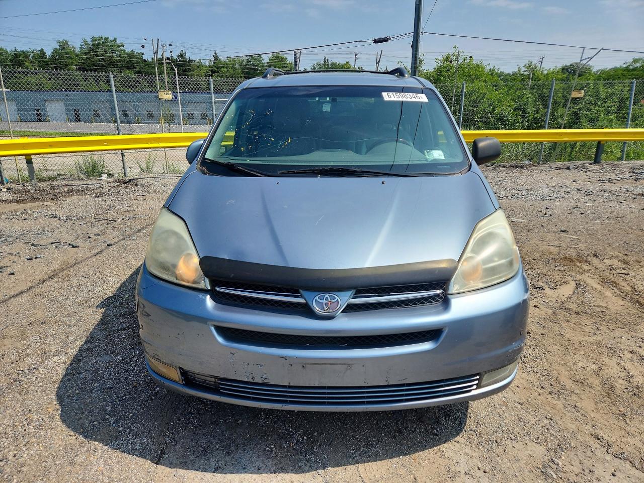 2004 TOYOTA SIENNA