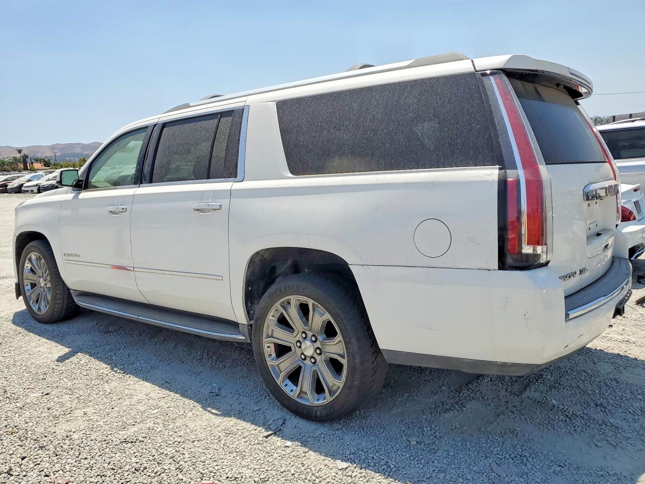 2015 GMC YUKON