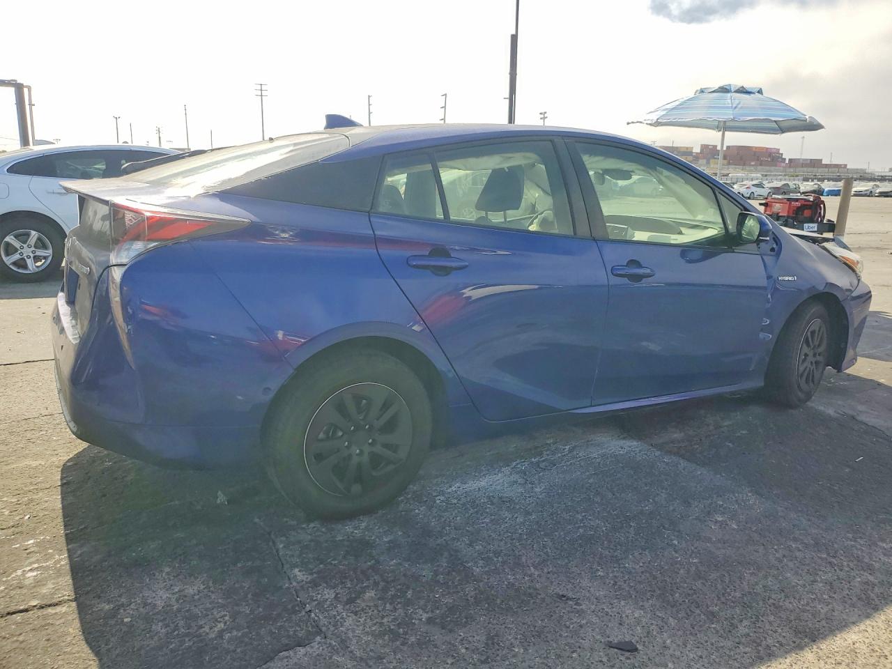 2017 TOYOTA PRIUS