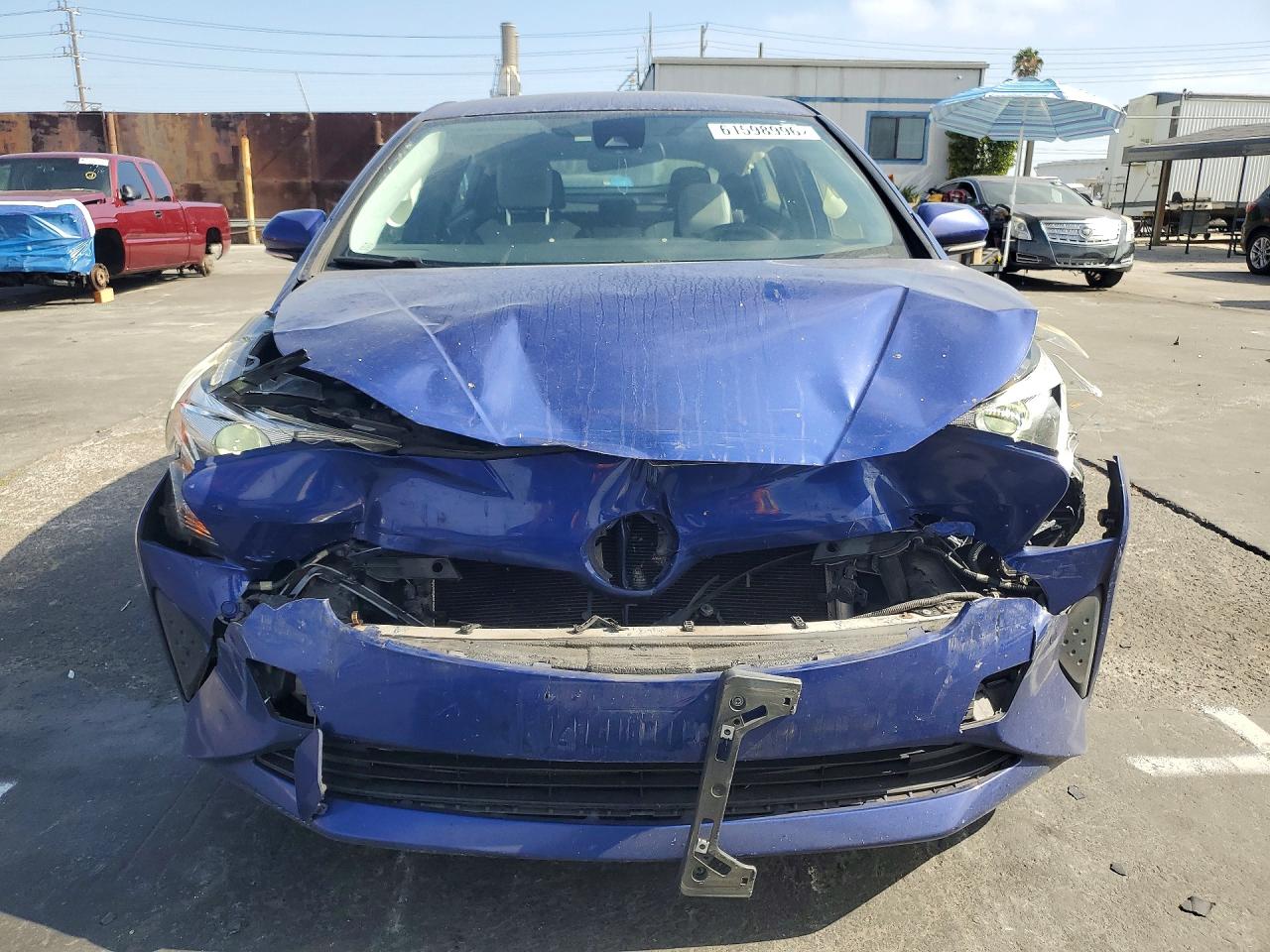 2017 TOYOTA PRIUS