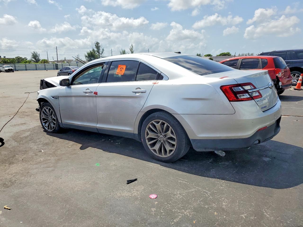 2013 FORD TAURUS