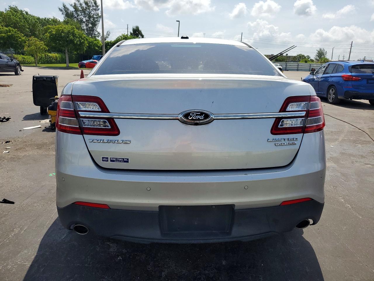 2013 FORD TAURUS