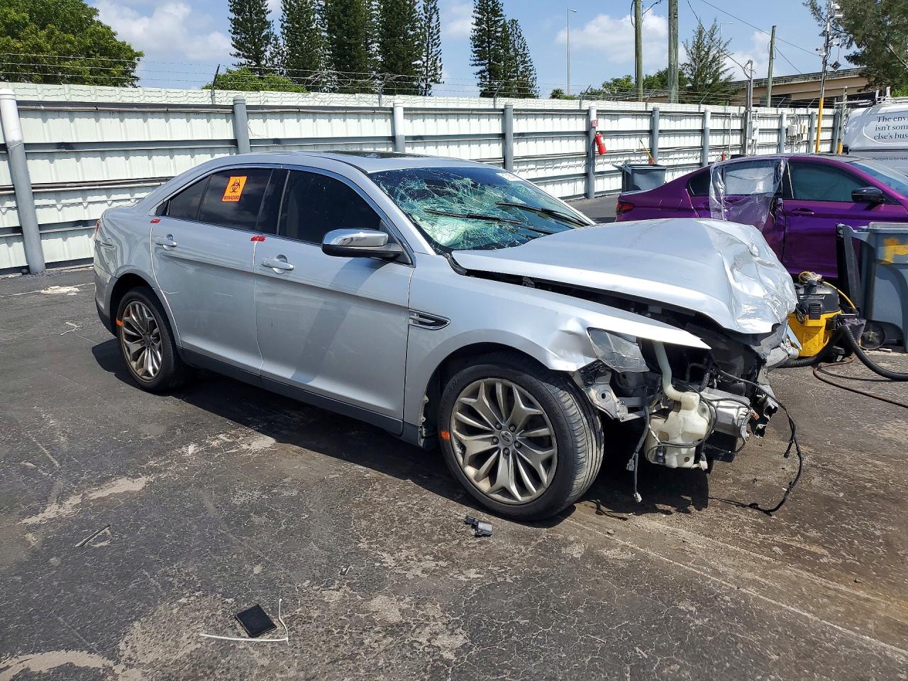 2013 FORD TAURUS