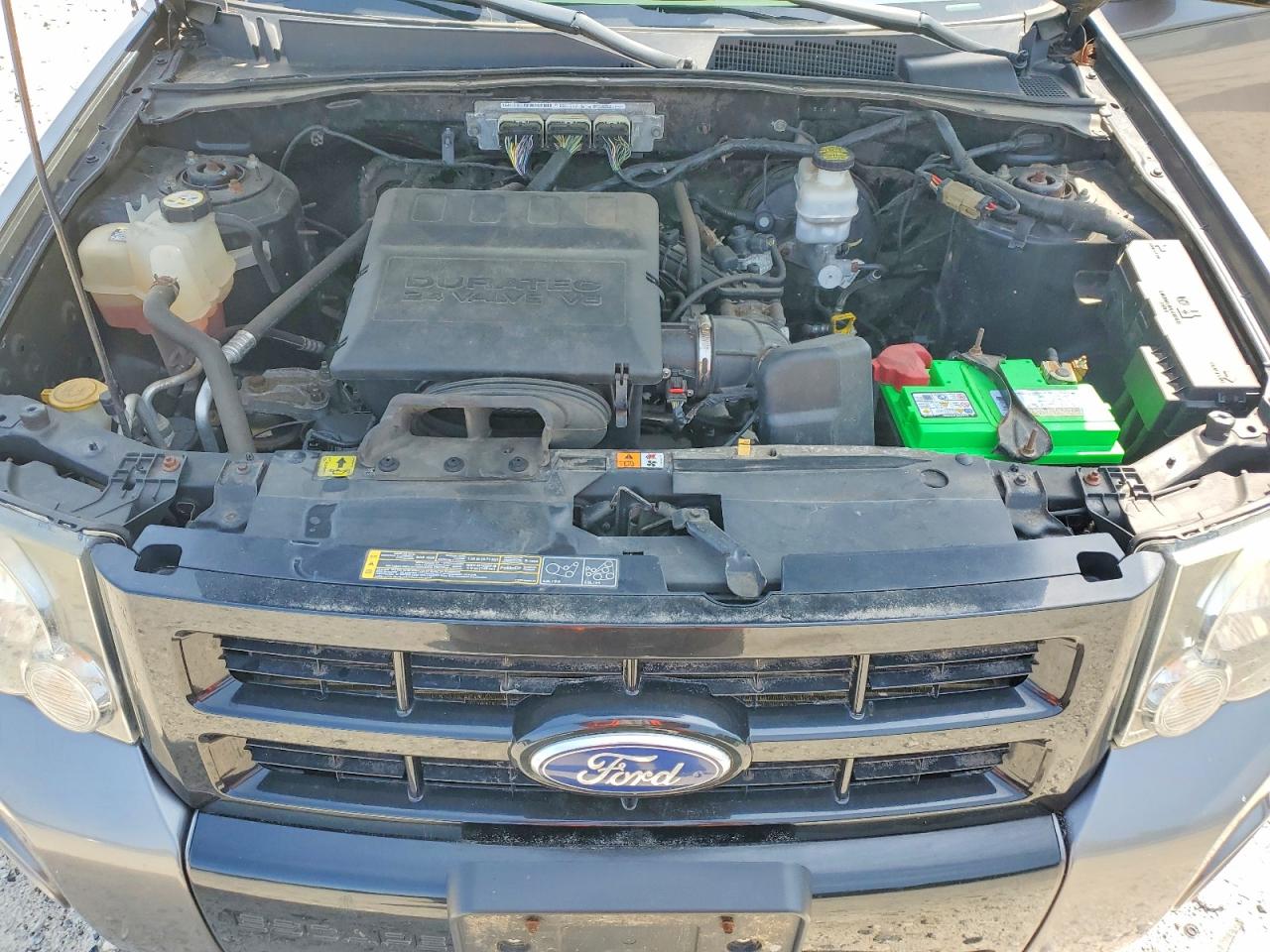 2011 FORD ESCAPE