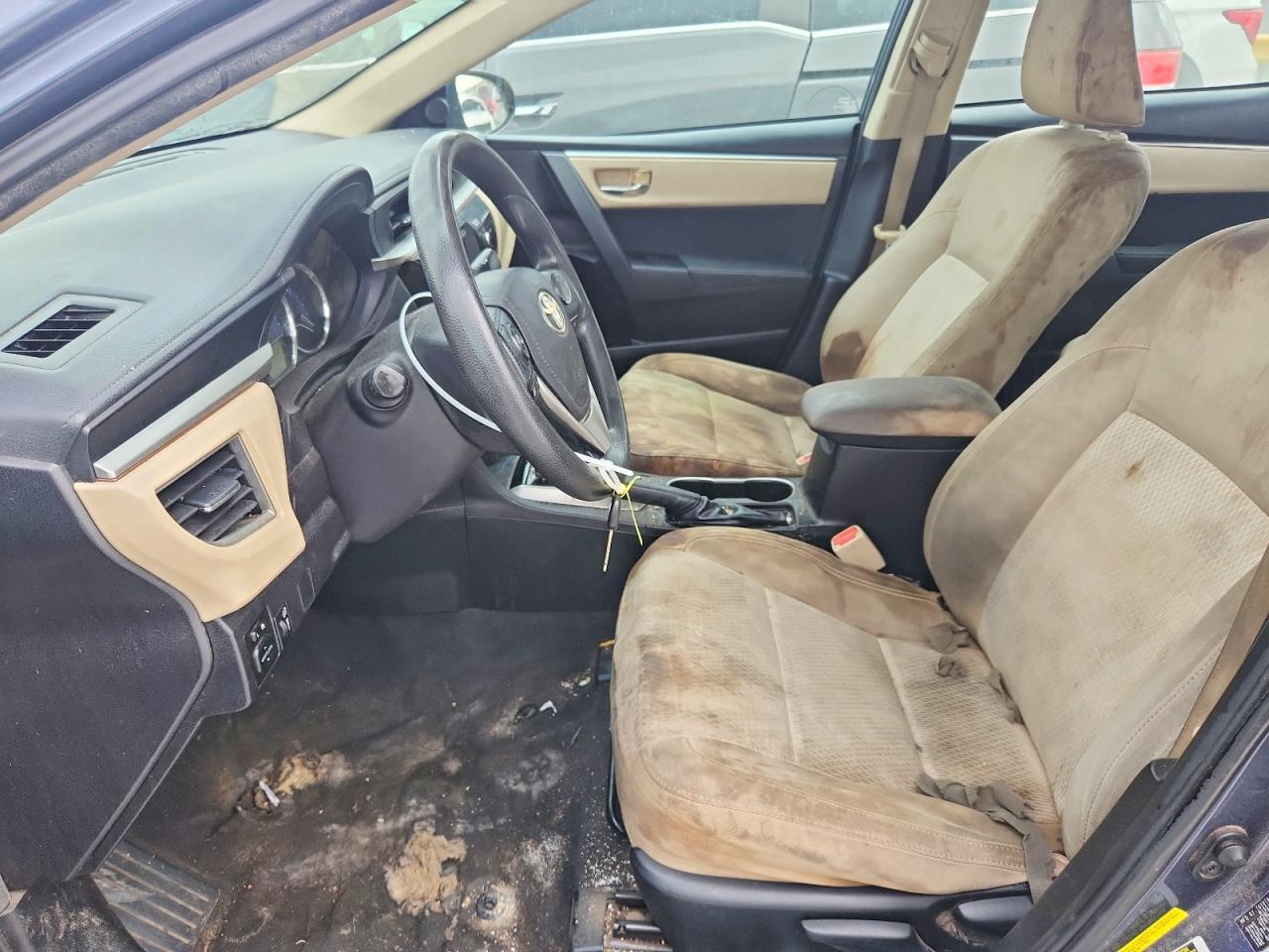 2015 TOYOTA COROLLA