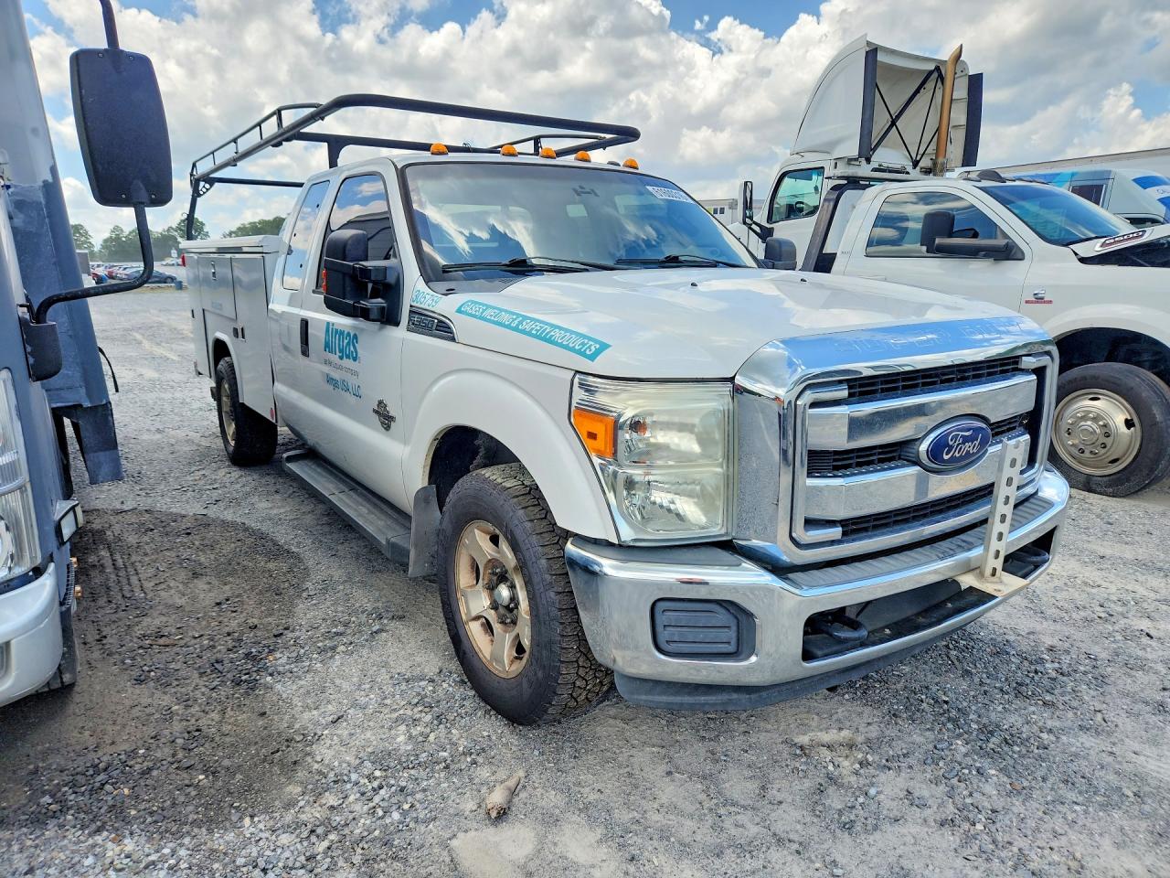 2015 FORD F350