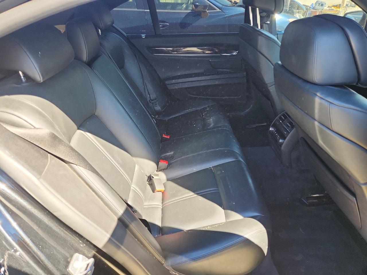 2010 BMW 7 SERIES