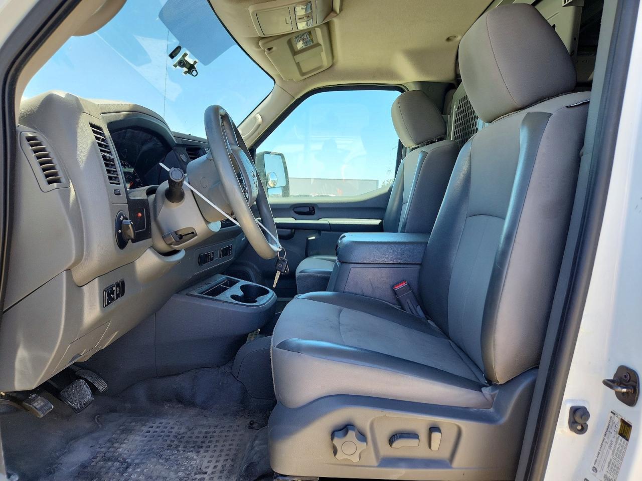 2019 NISSAN NV