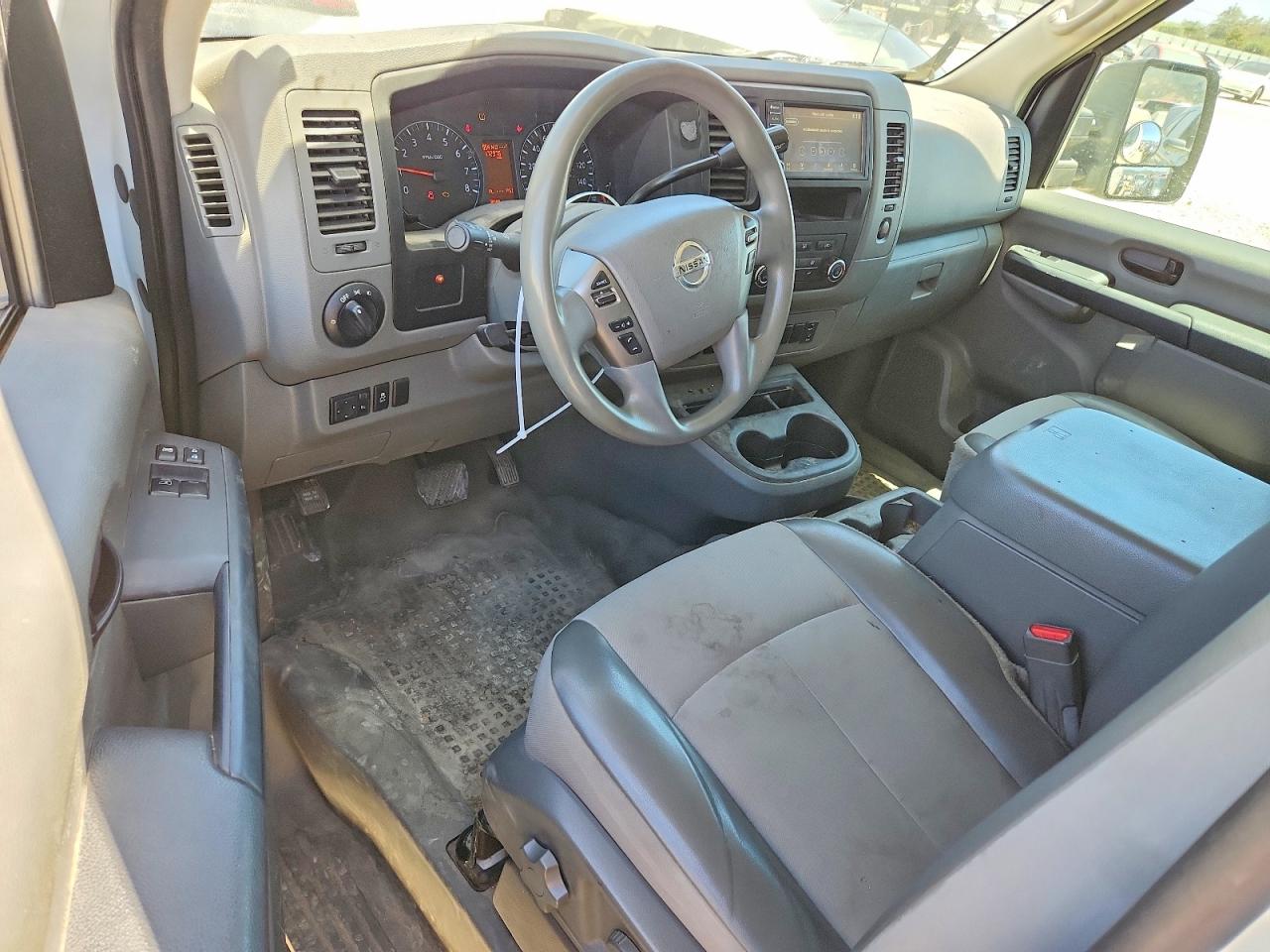 2019 NISSAN NV