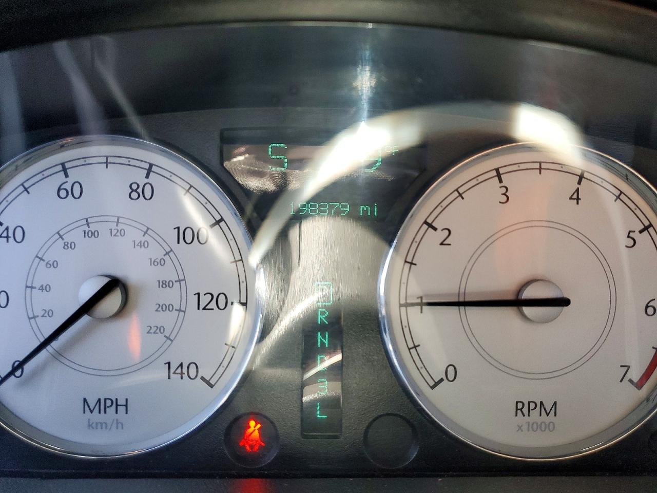 2005 CHRYSLER 300