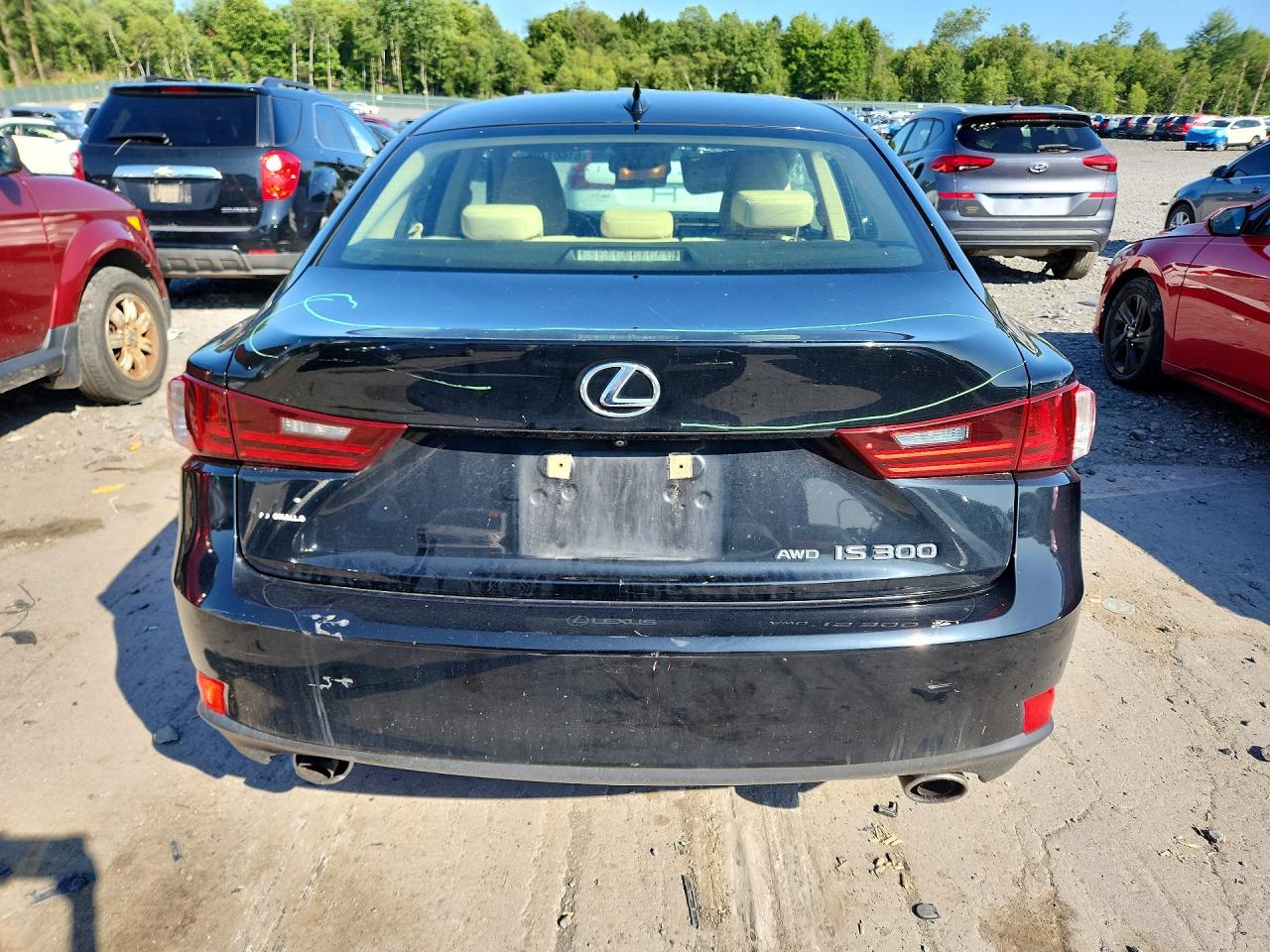 2016 LEXUS IS