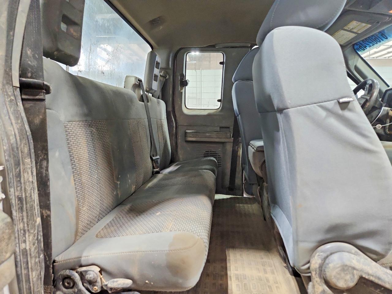 2015 FORD F350