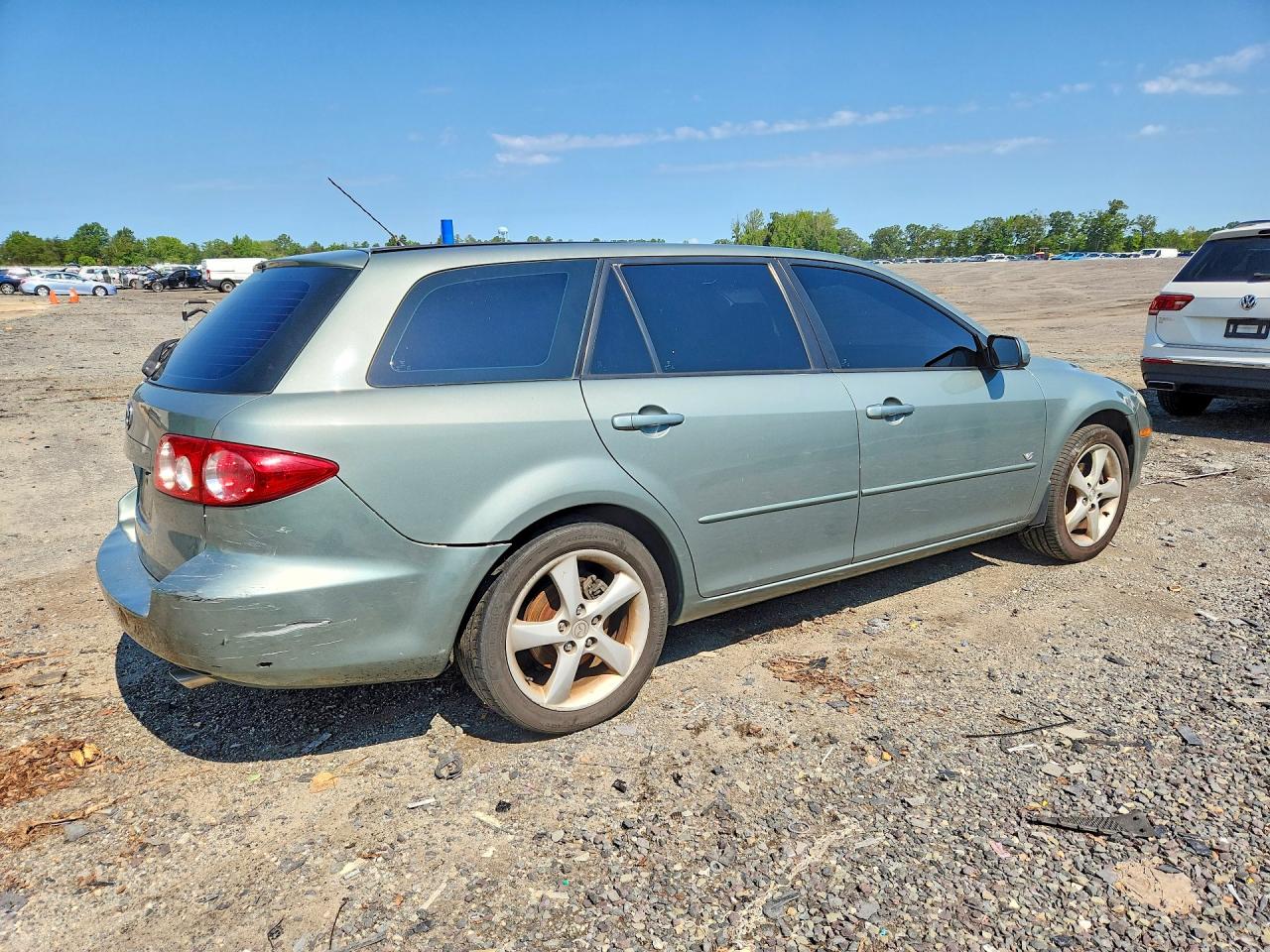 2004 MAZDA 6
