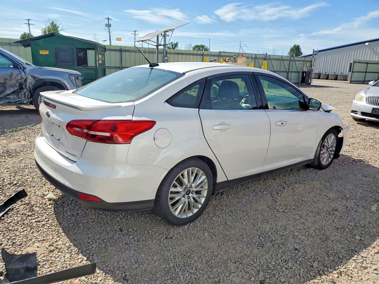 2016 FORD FOCUS