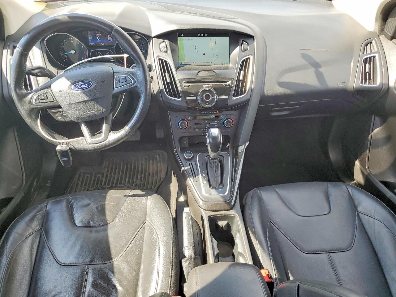 2016 FORD FOCUS