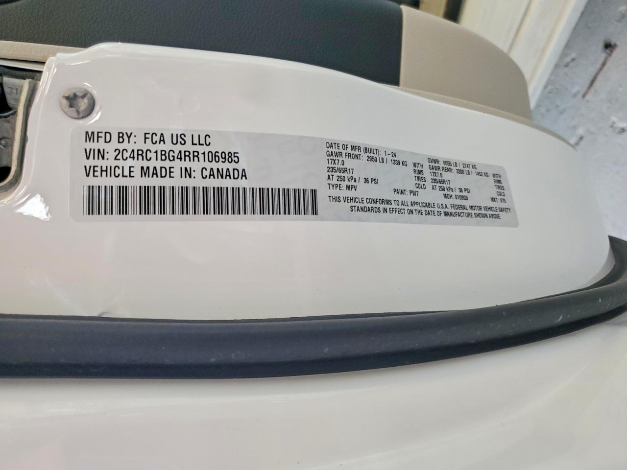 2024 CHRYSLER PACIFICA