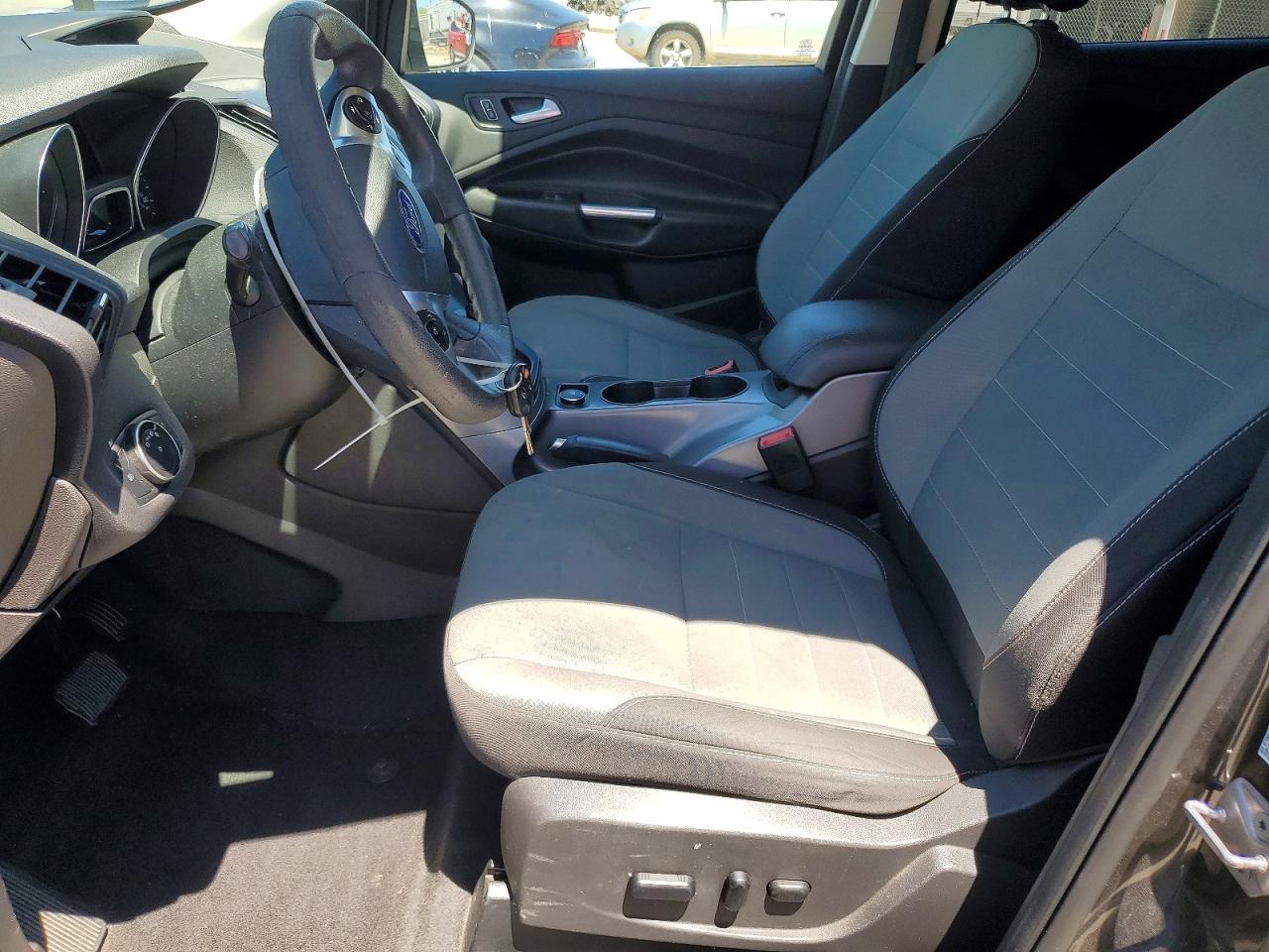 2016 FORD ESCAPE