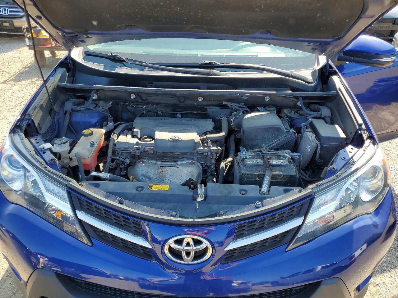 2015 TOYOTA RAV4