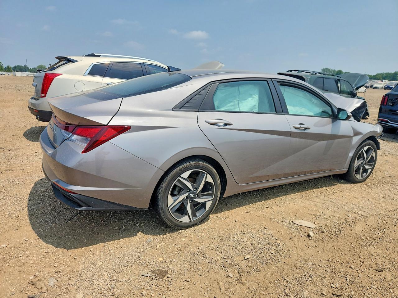 2023 HYUNDAI ELANTRA
