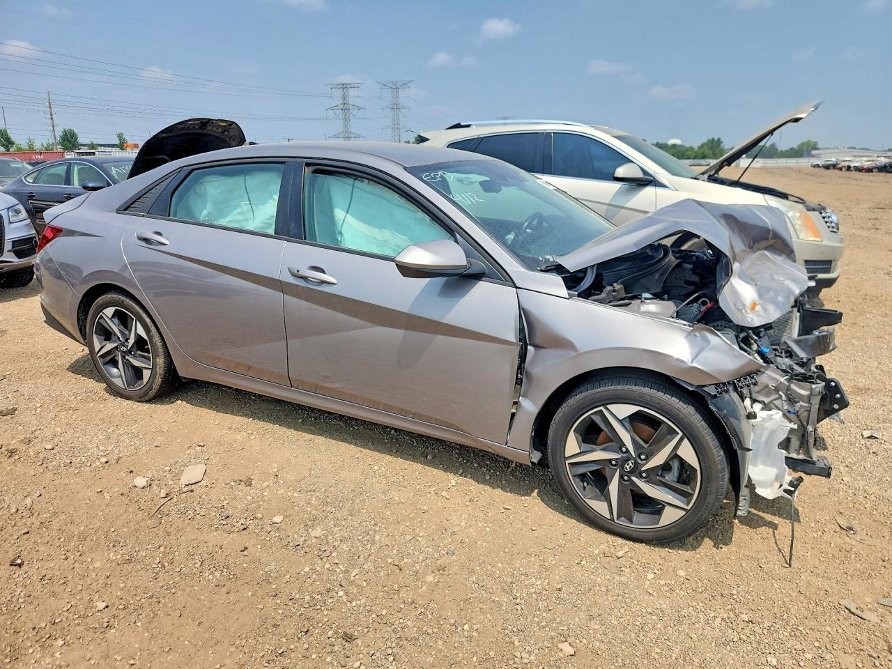 2023 HYUNDAI ELANTRA