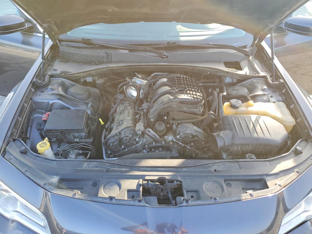 2016 CHRYSLER 300