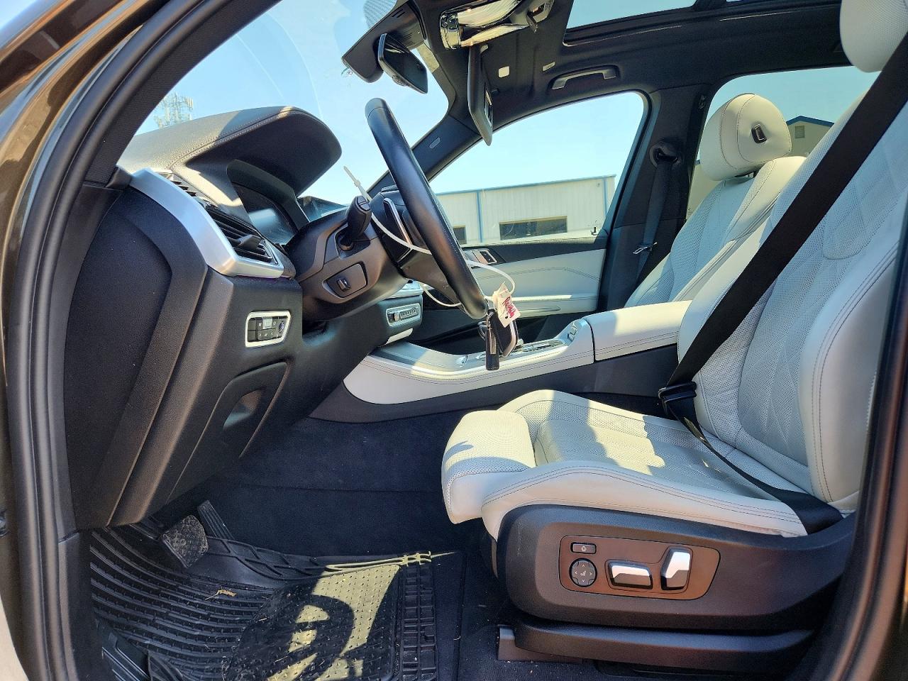 2023 BMW X5