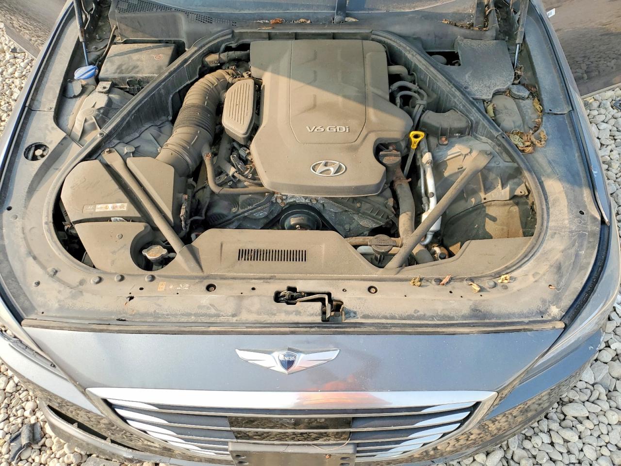 2015 HYUNDAI GENESIS