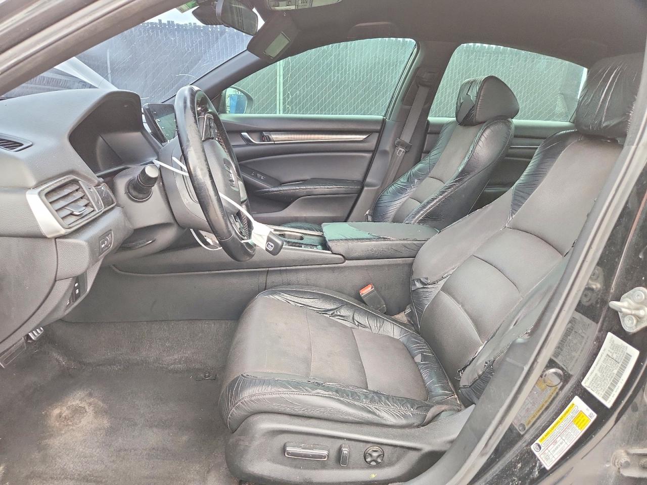 2018 HONDA ACCORD