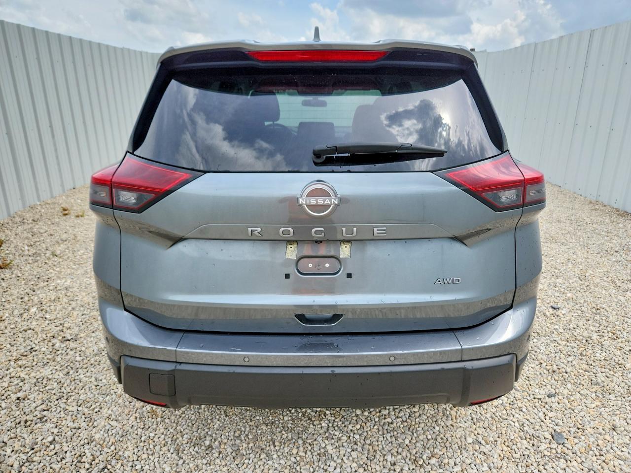 2025 NISSAN ROGUE