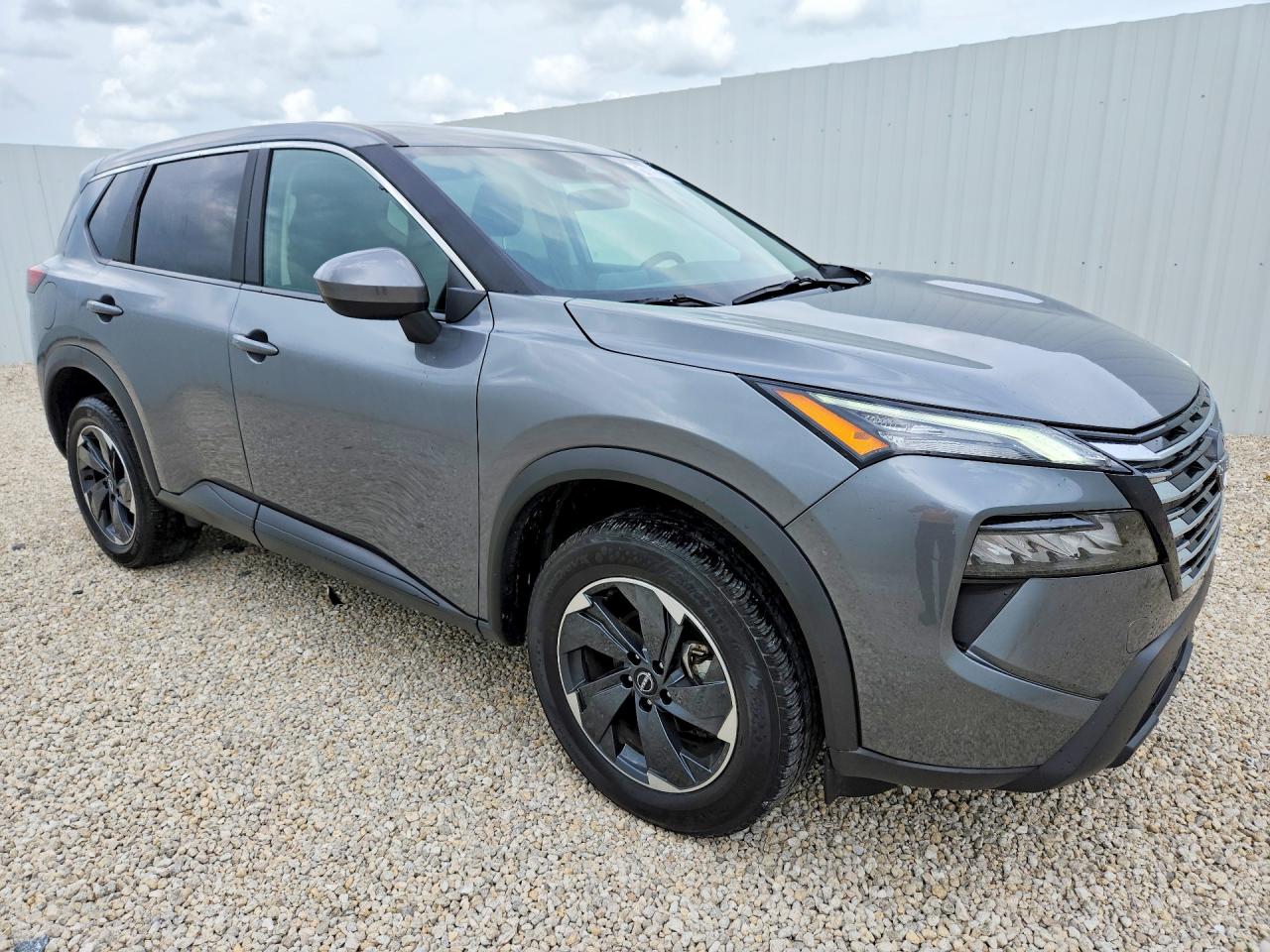 2025 NISSAN ROGUE