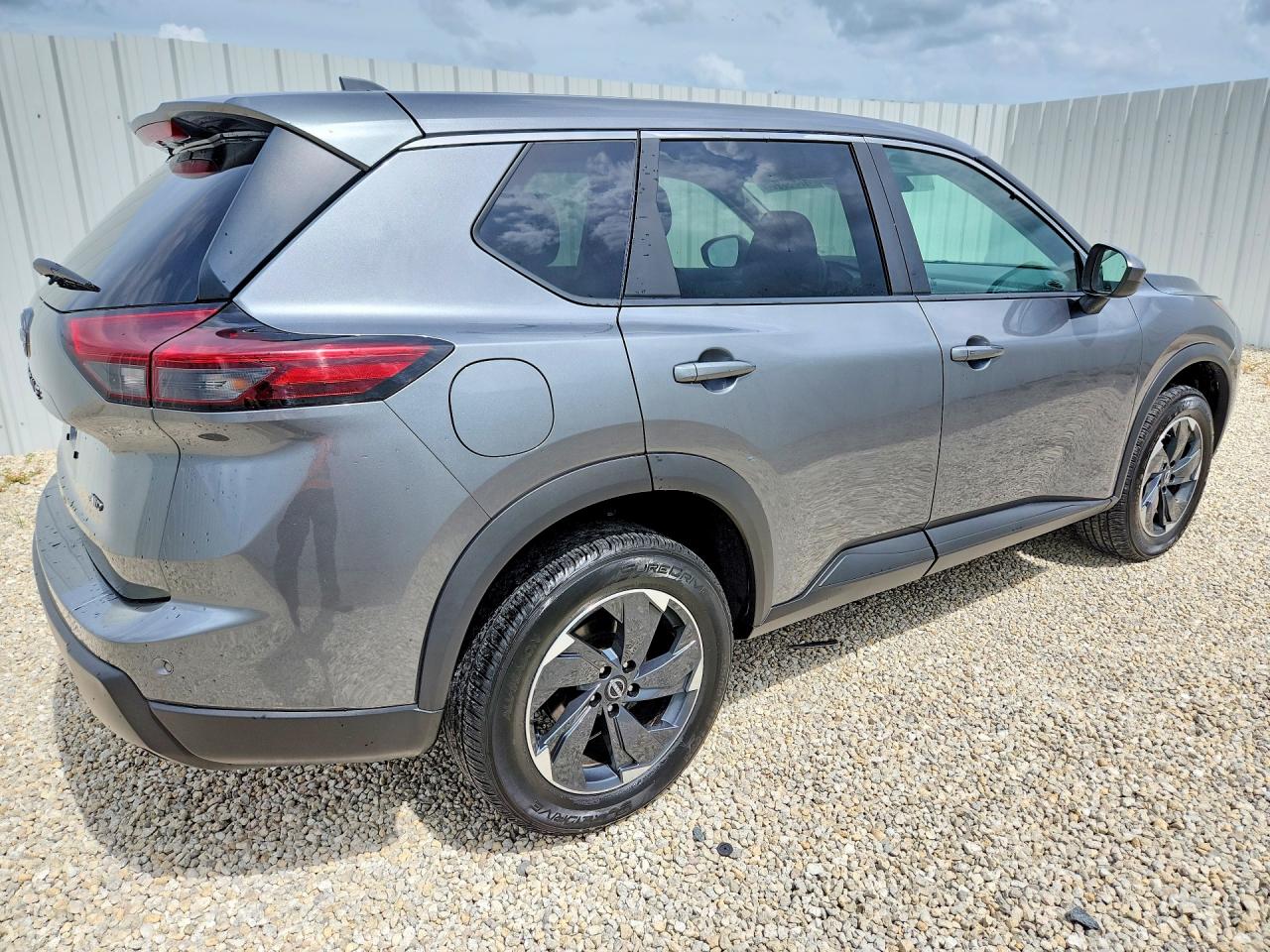 2025 NISSAN ROGUE