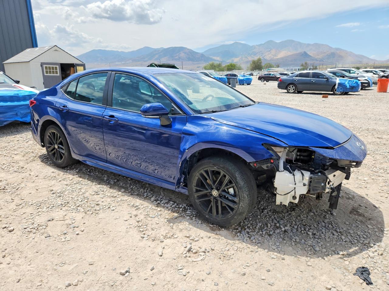 2025 TOYOTA CAMRY