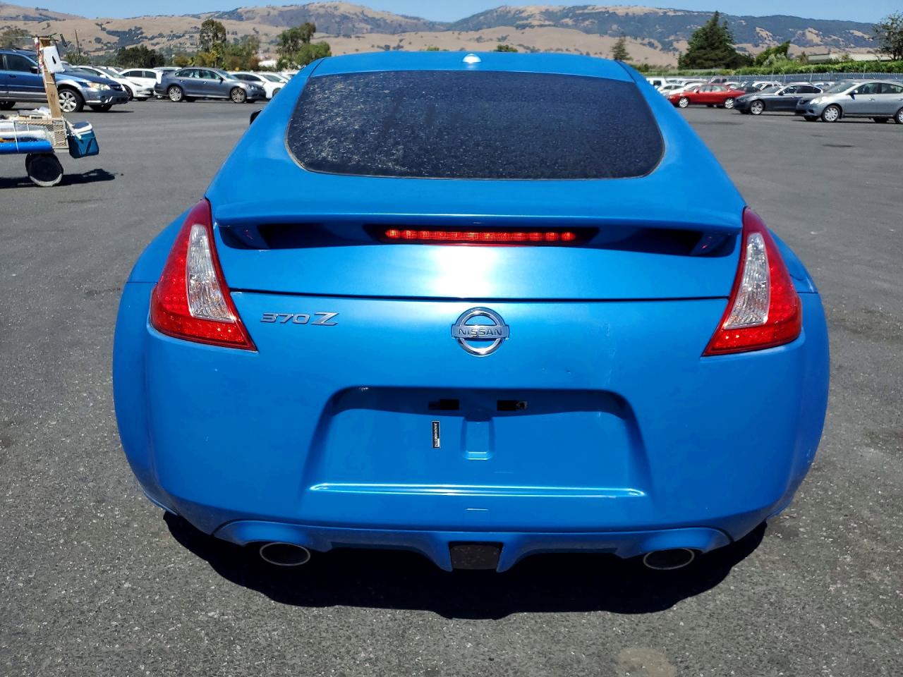 2011 NISSAN 370Z