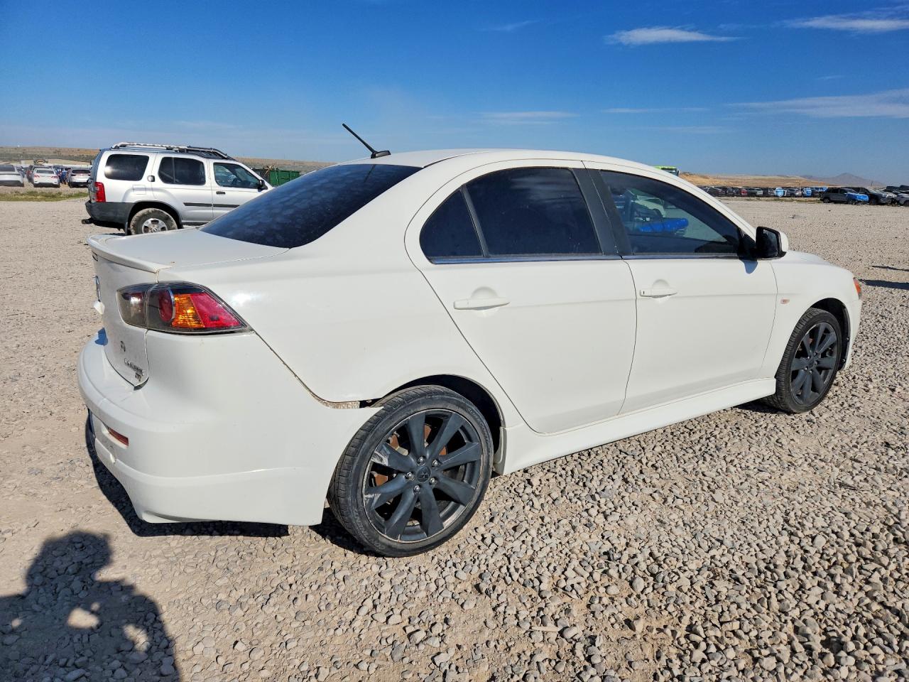 2013 MITSUBISHI LANCER