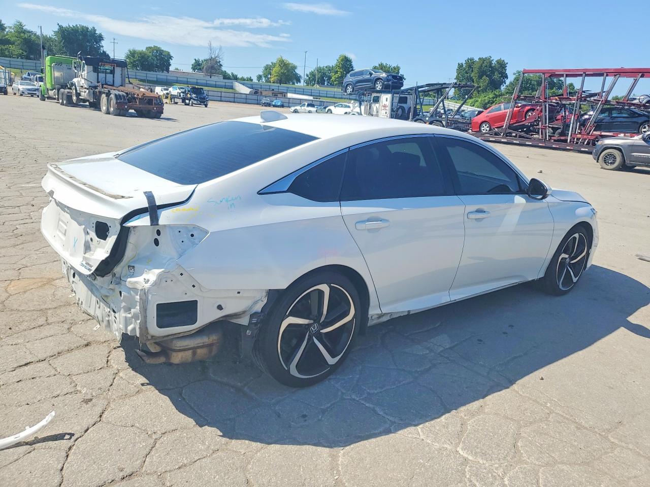 2019 HONDA ACCORD