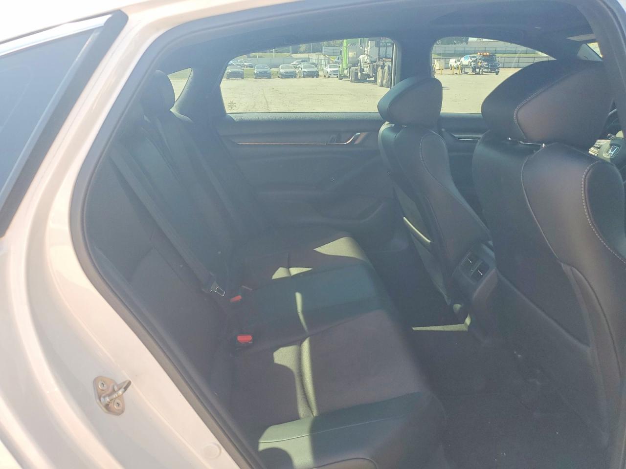 2019 HONDA ACCORD