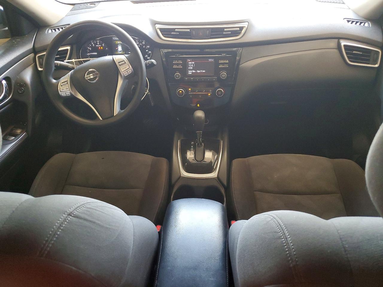 2016 NISSAN ROGUE