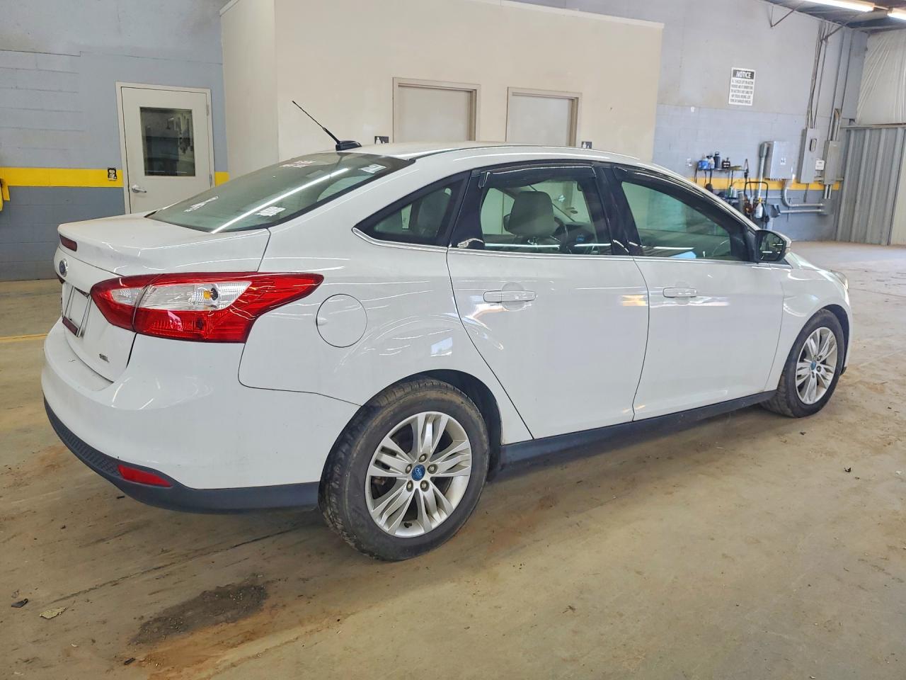 2012 FORD FOCUS