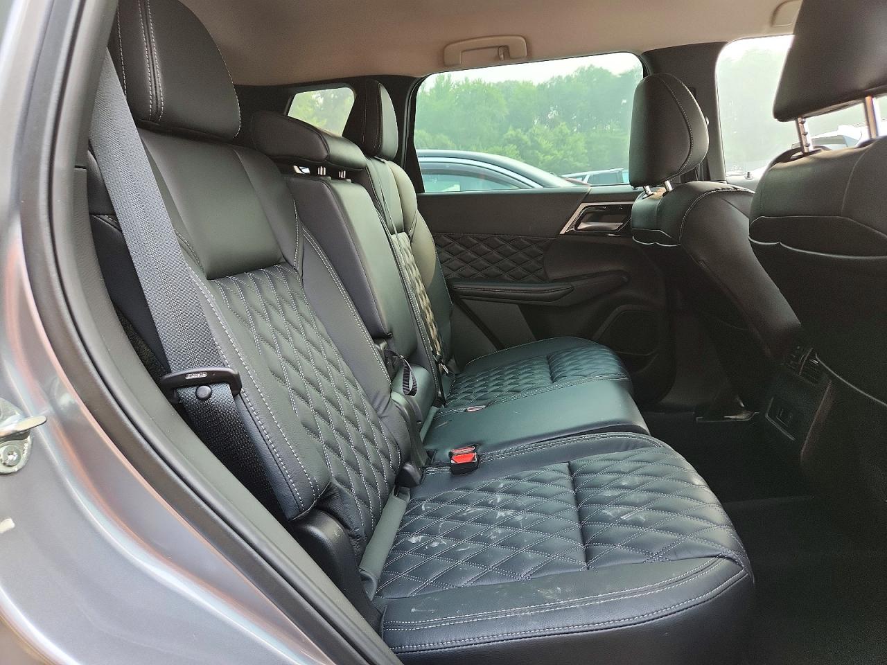 2022 MITSUBISHI OUTLANDER