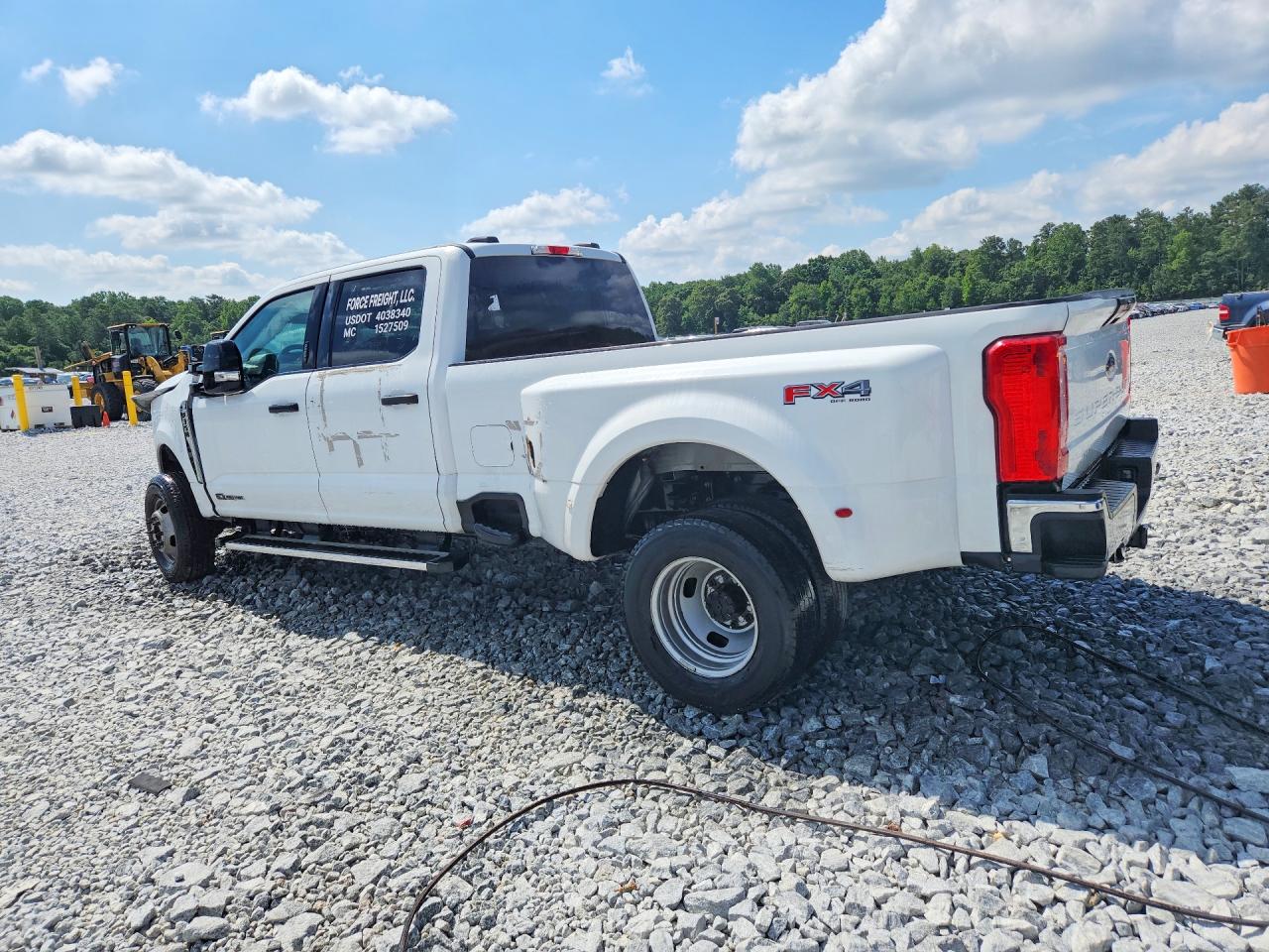 2024 FORD F350