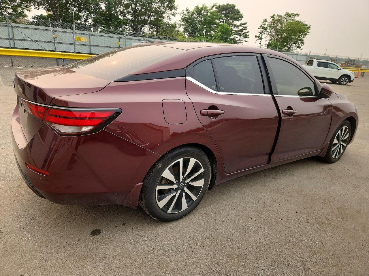 2025 NISSAN SENTRA