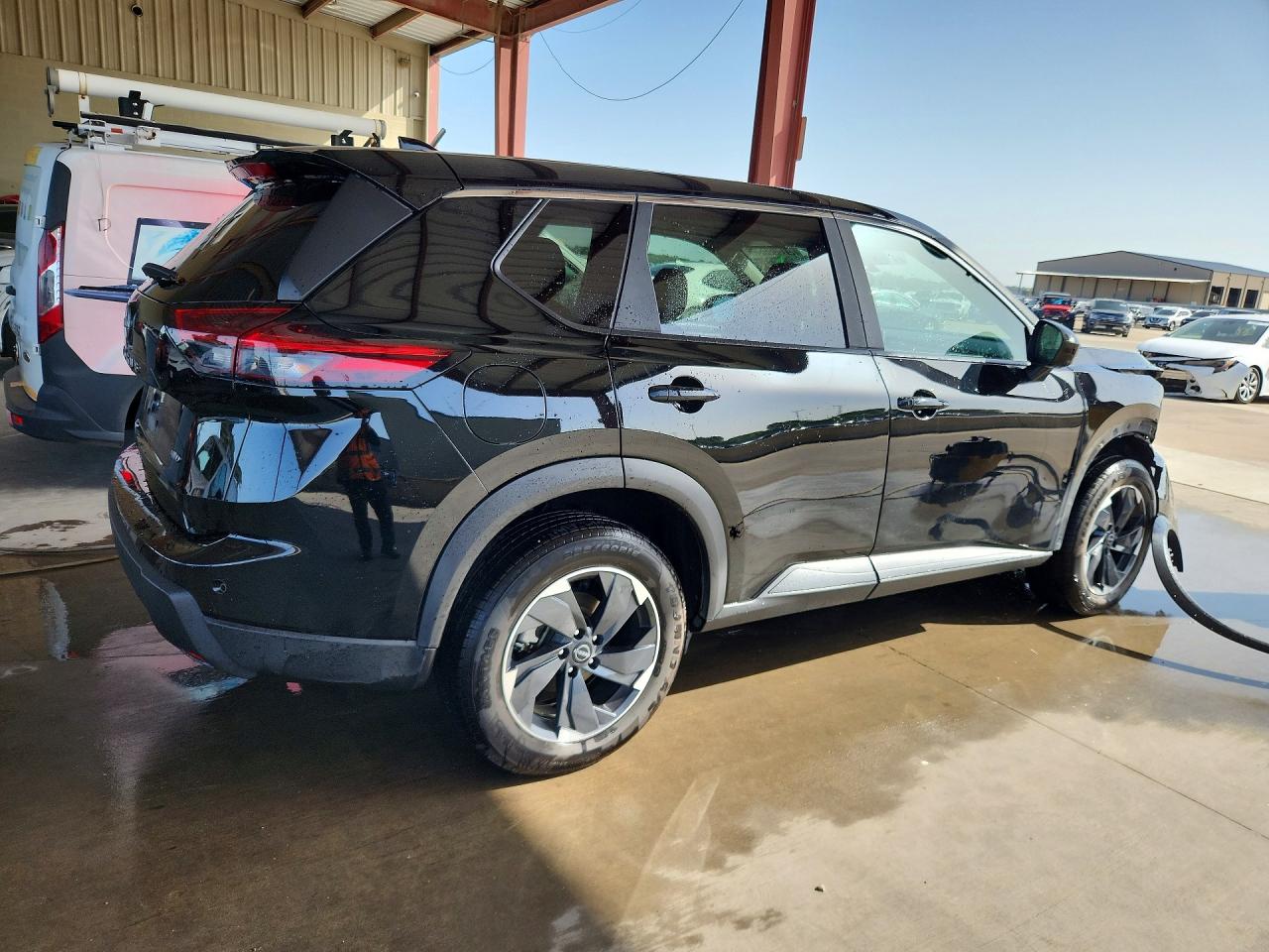 2025 NISSAN ROGUE
