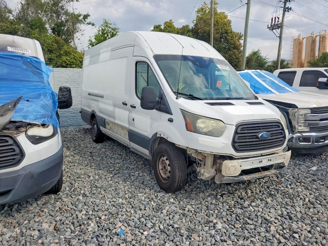 2015 FORD TRANSIT