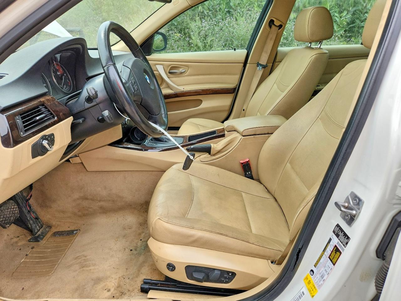 2011 BMW 3 SERIES