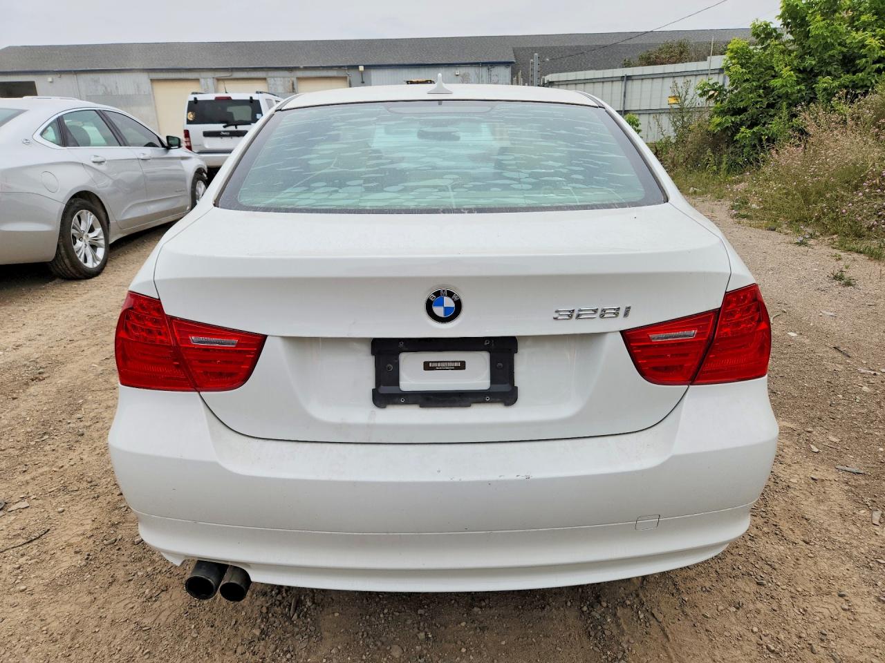2011 BMW 3 SERIES